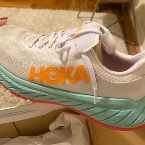 HOKA W Carbon X 2 Womens Sneakers